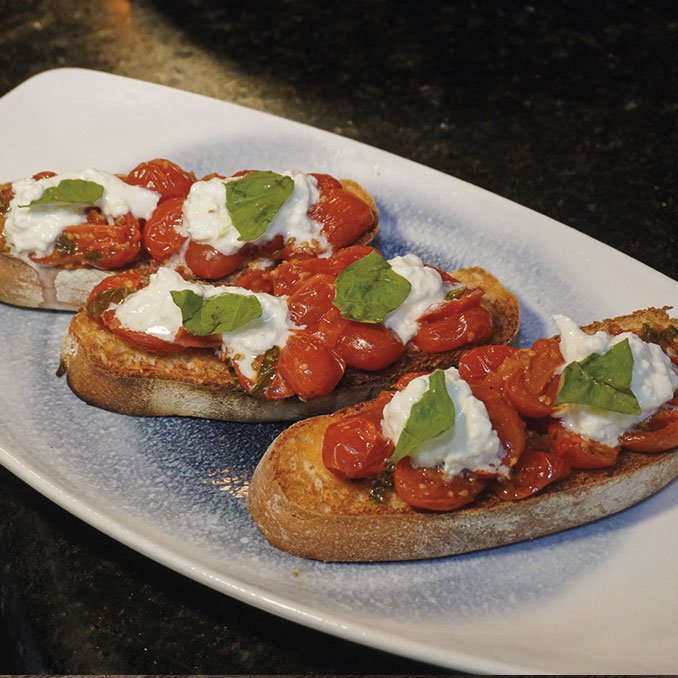 Bruschetta-di-Burrata-e-Pomodorin